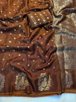 image, Dazzling Party Wear Pure Soft Viscose Crape Silk Zari Chit Palllu n Pichwari Border Fancy Designer Saree With Blouse