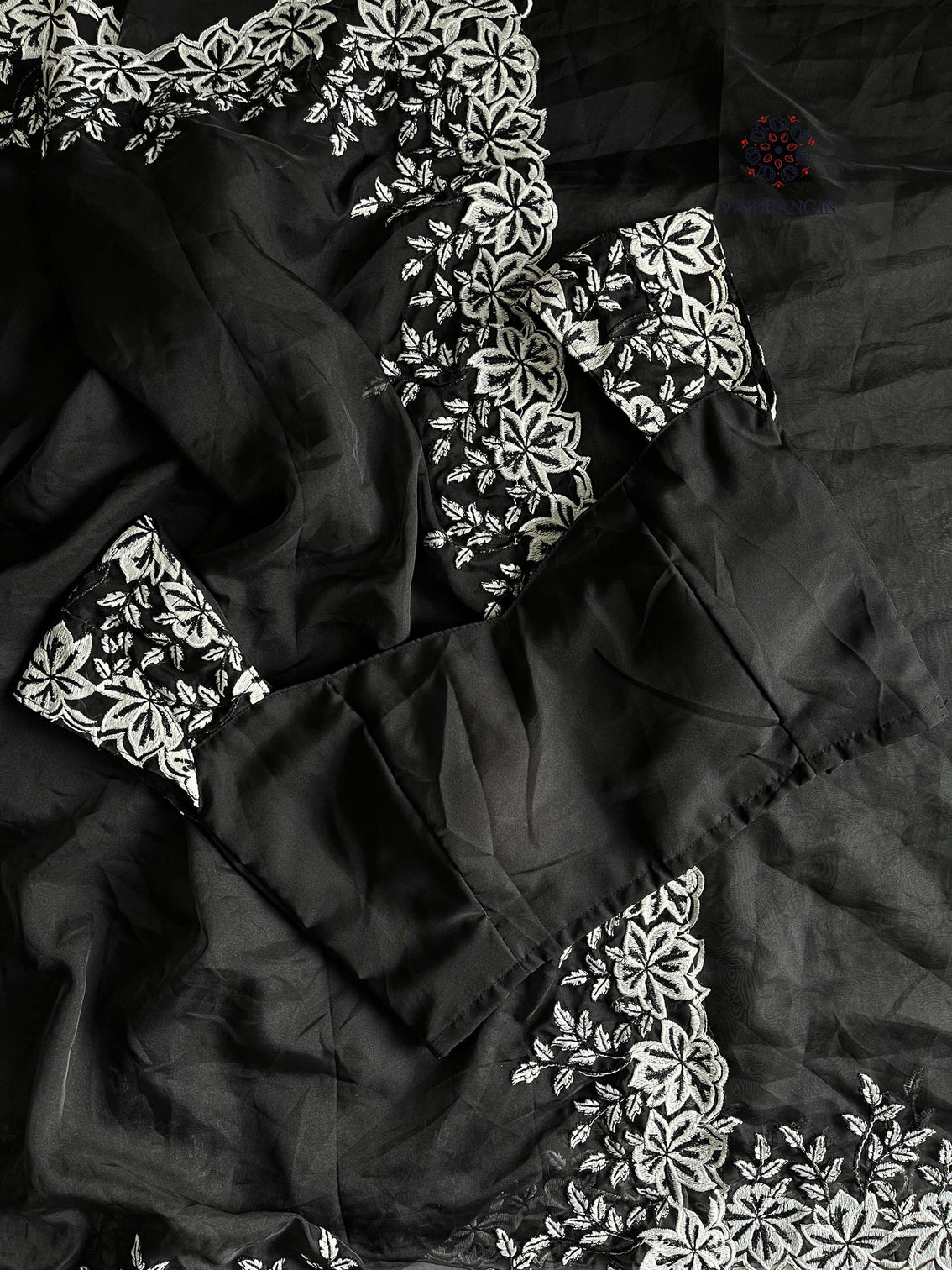 New Desiring Black Color Tabi Silk Embroidery Thread Work Fancy Partywear Saree With Prominent Blouse